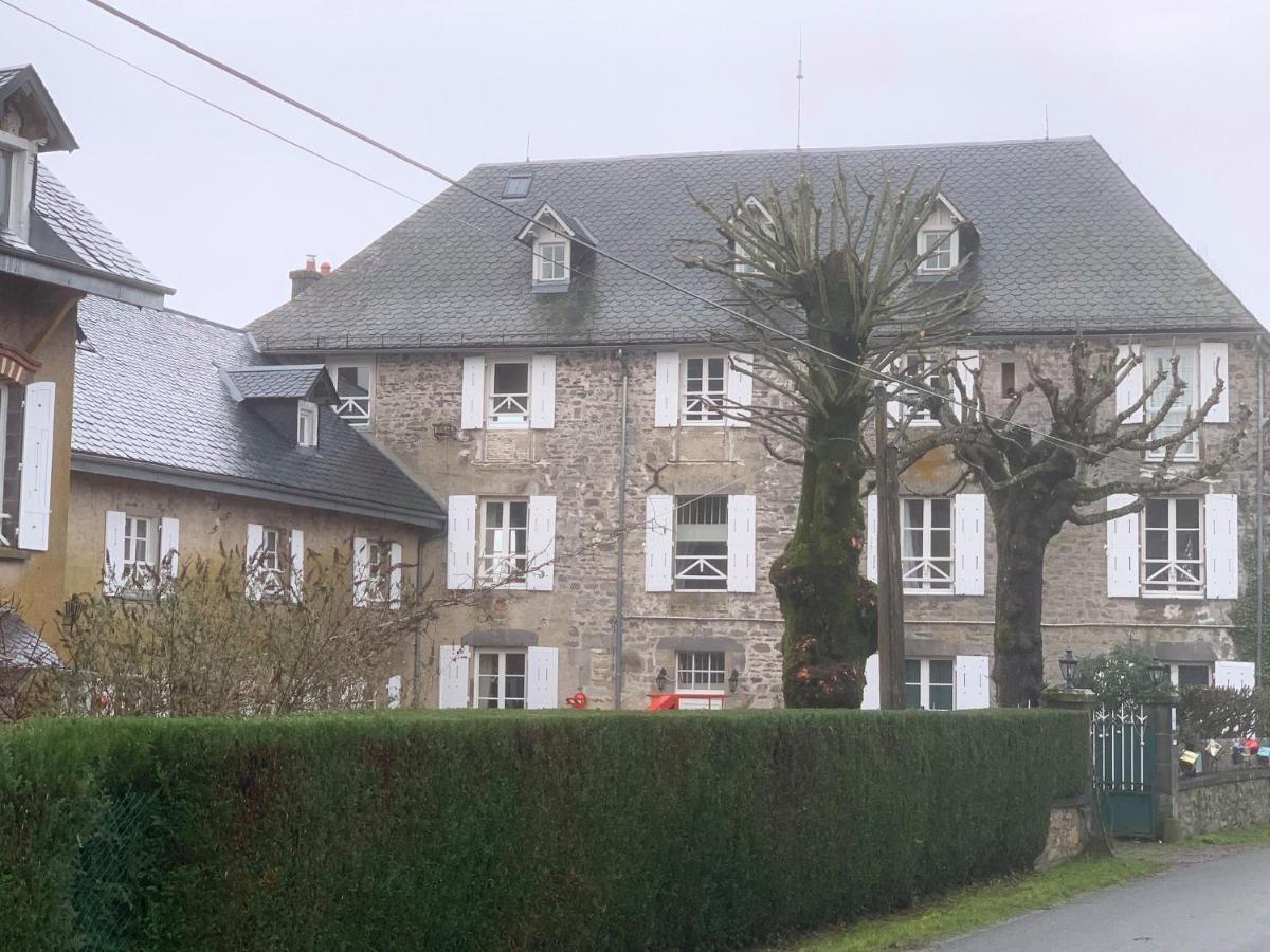 Chateau De Savennes - Caveau De Sabrage Buitenkant foto